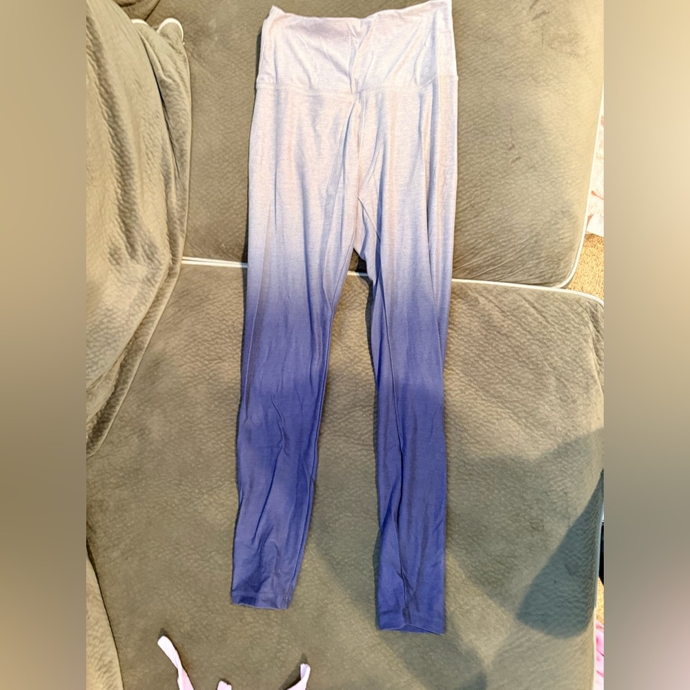 Beyond Yoga Taupe Leggings